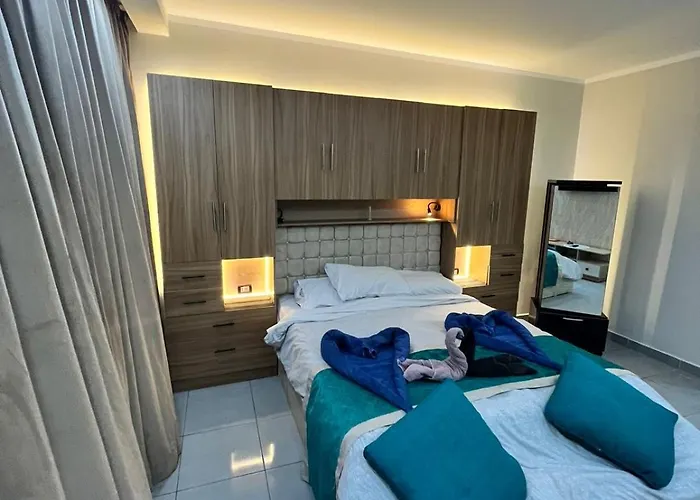 Sea View Pool And Access Apartment *
