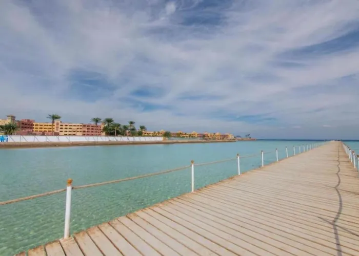 Sea View Pool And Access Apartment *